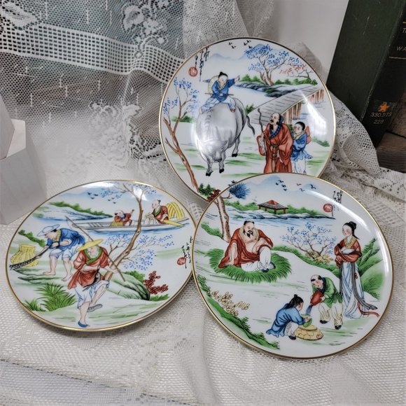 Oriental Style Collector plates by Dorothy Logan Studios - Picture 2 of 10